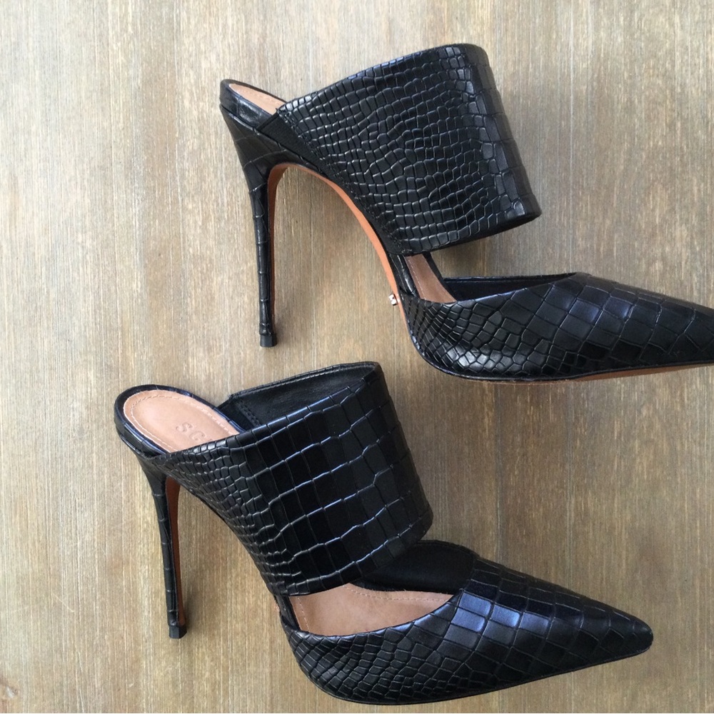 Ladies elegant heels